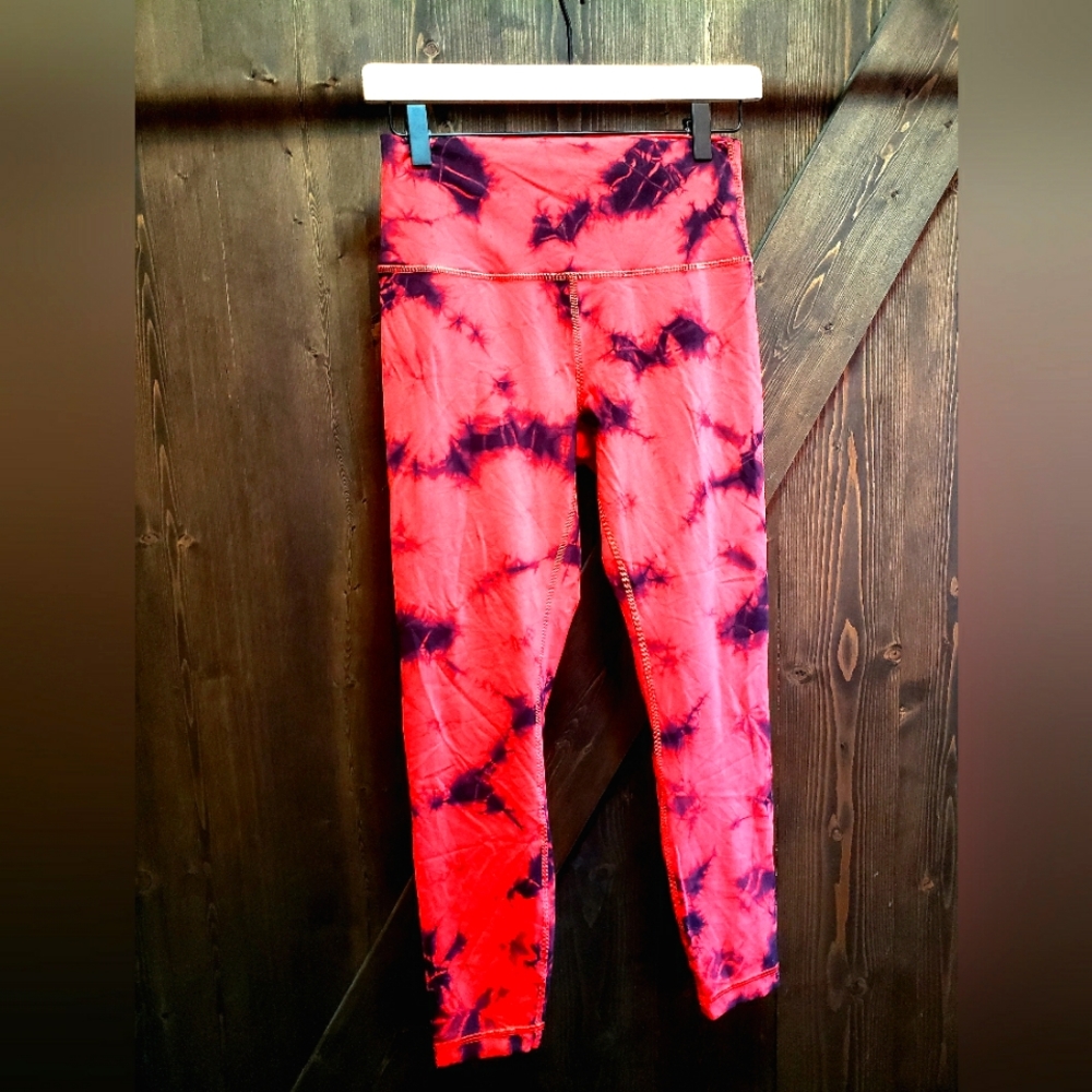 Lululemon tie-dye leggings